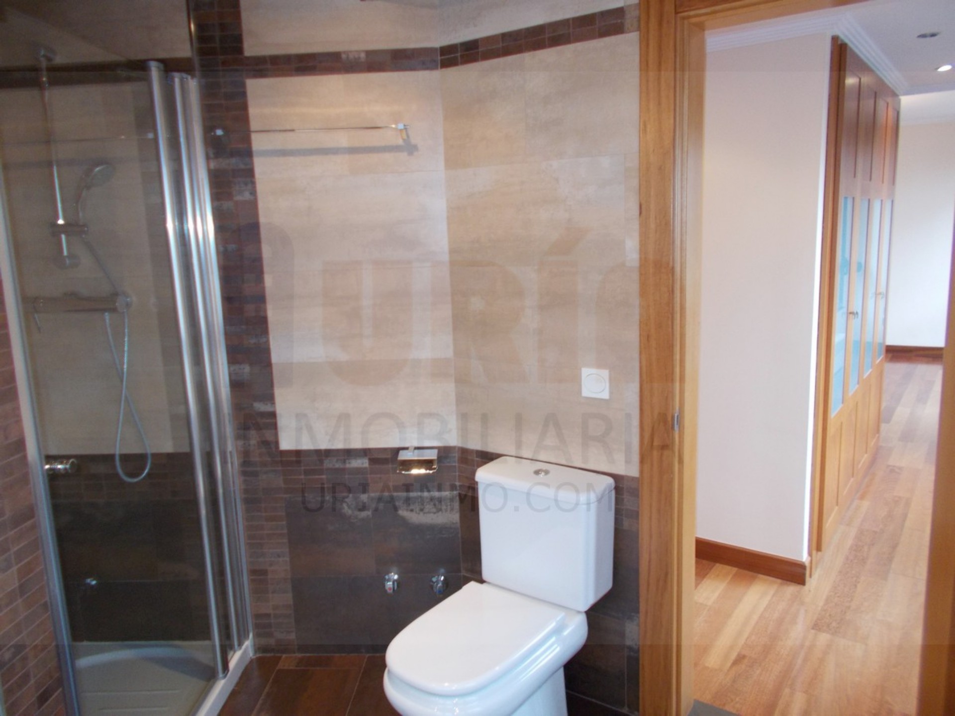 Piso de 83 m² en Oviedo