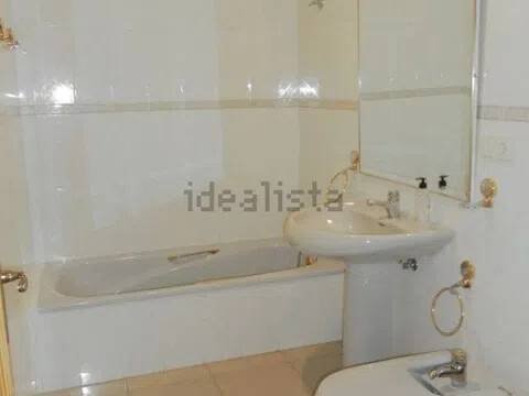 Casa de 210 m² a Benetússer