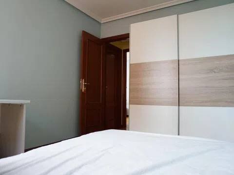 Habitación 121 m², Ávila