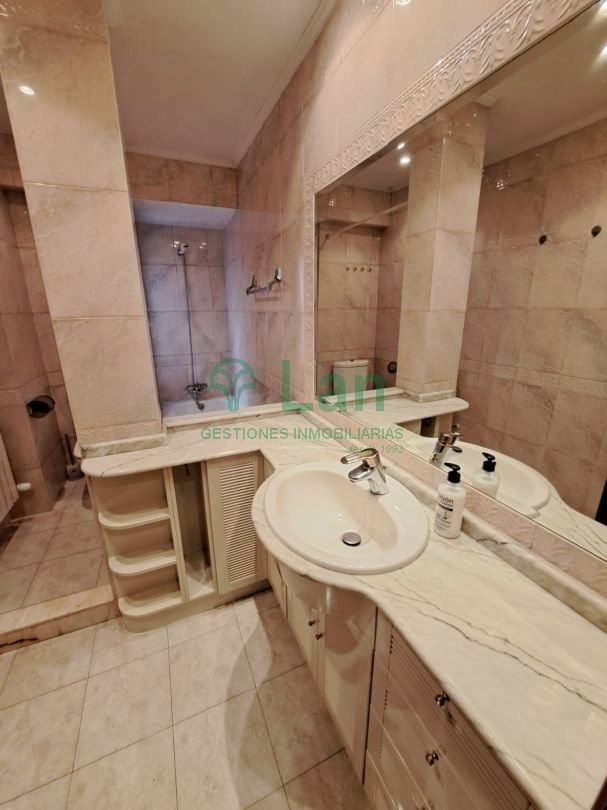 Appartamento 85 m² a Bilbao
