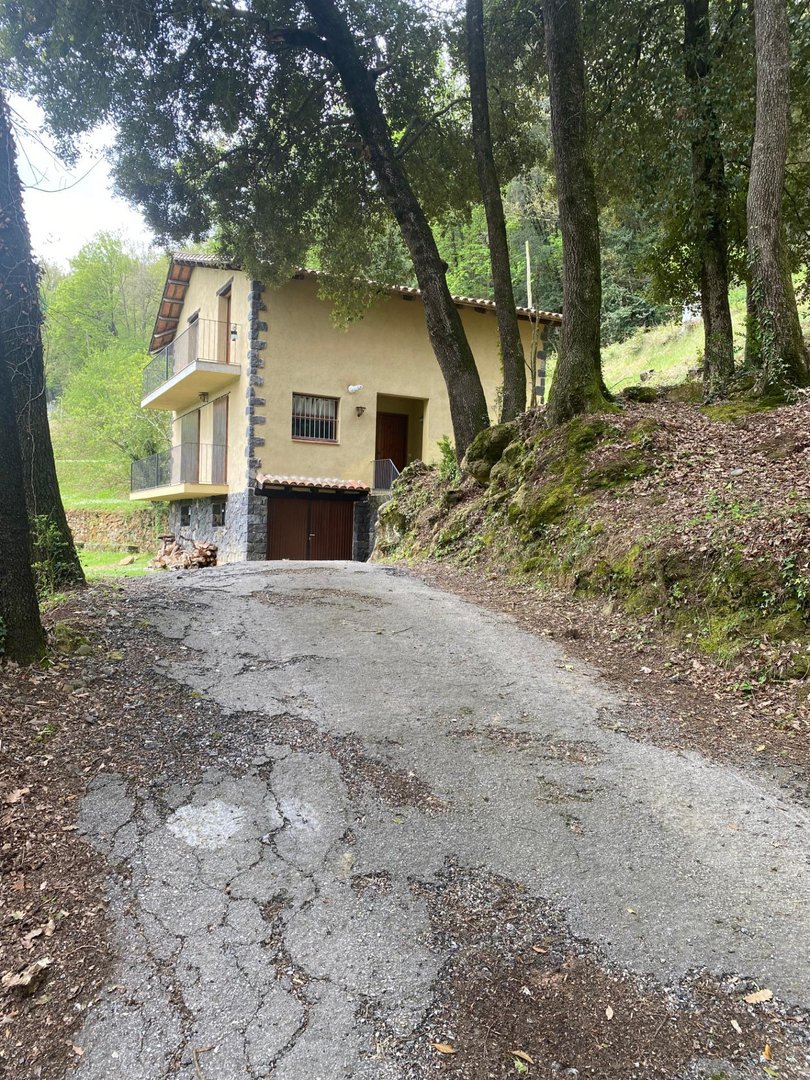 Casa de 100 m² a Sant Feliu de Pallerols