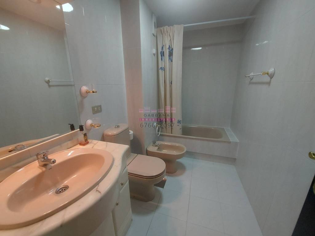 Piso de 76 m² en Vigo