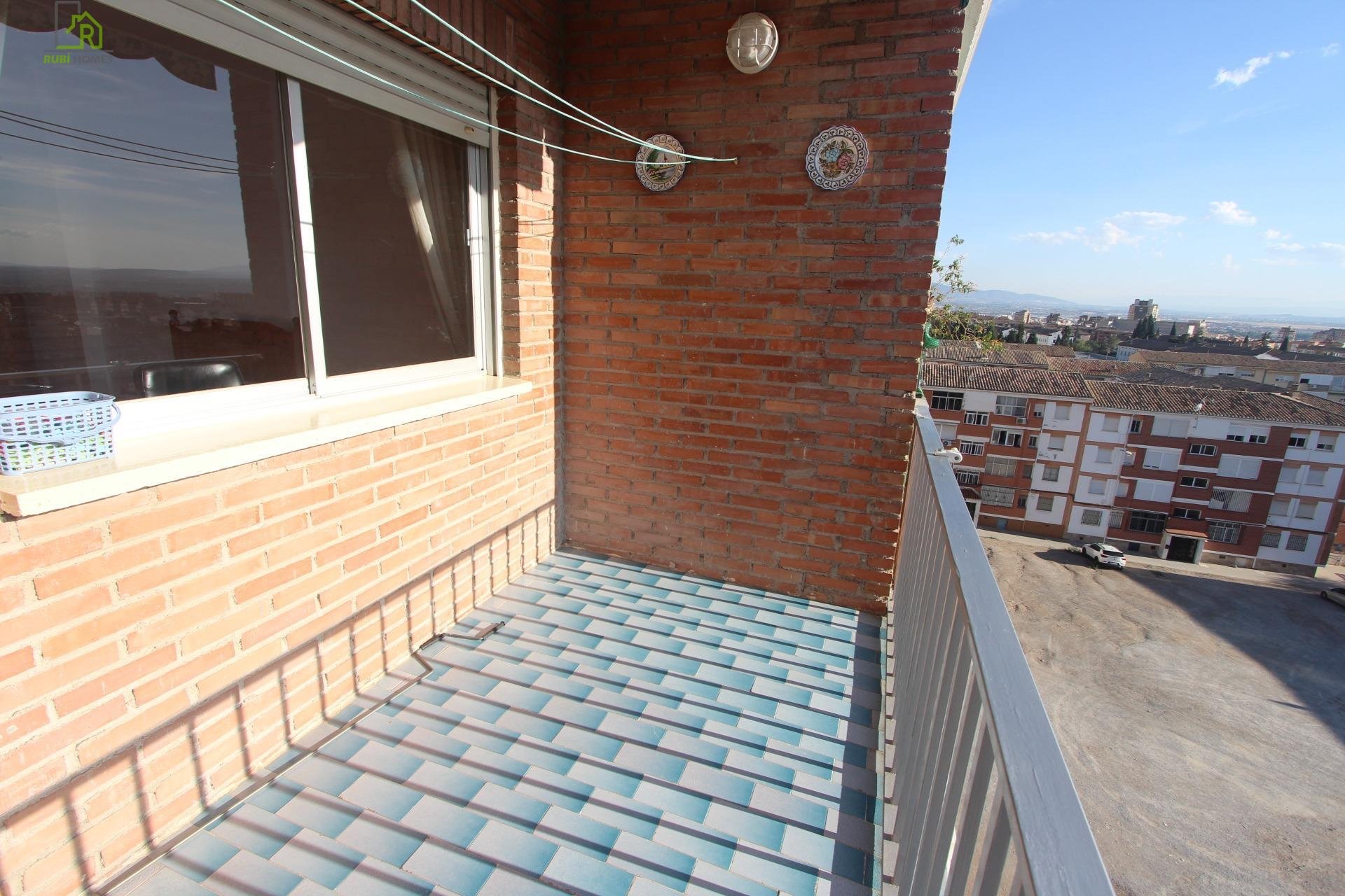 Piso de 115 m² en Granada