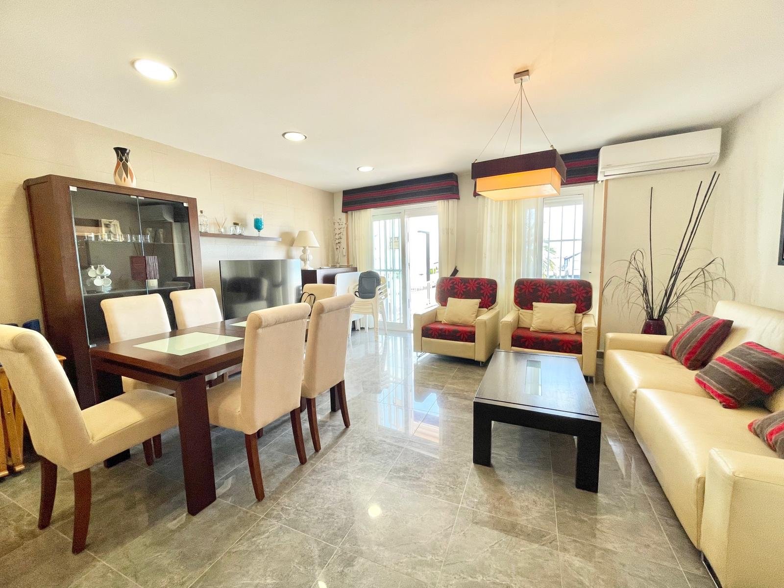 Piso de 90 m² en Los Alcázares