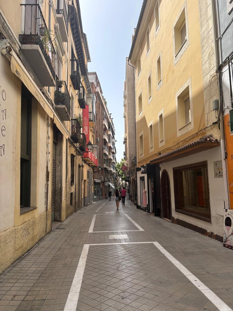 Piso de 60 m² en Granada