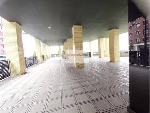 Pis de 64 m² a Oviedo
