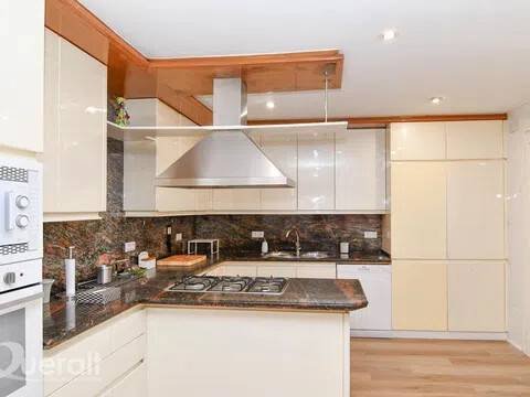 Habitación 15 m², Lérida