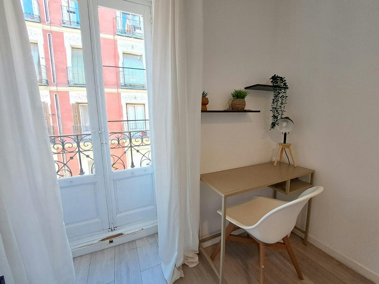 Habitació de lloguer, Madrid