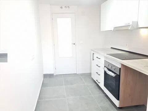 Piso de 95 m² en Camarena