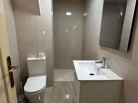 Habitación 112 m², Jaén