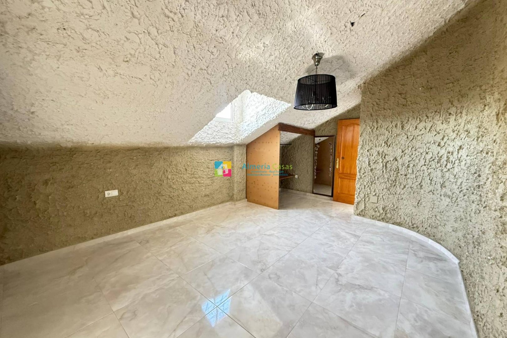 Piso de 300 m² en Albox