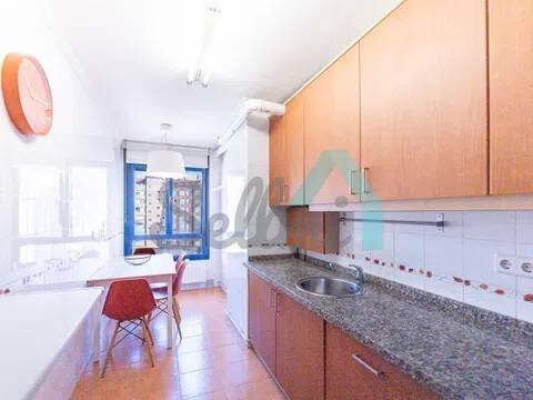 Pis de 117 m² a Oviedo