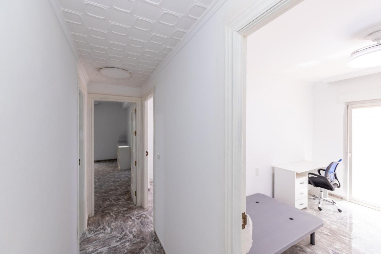 Piso de 98 m² en Granada