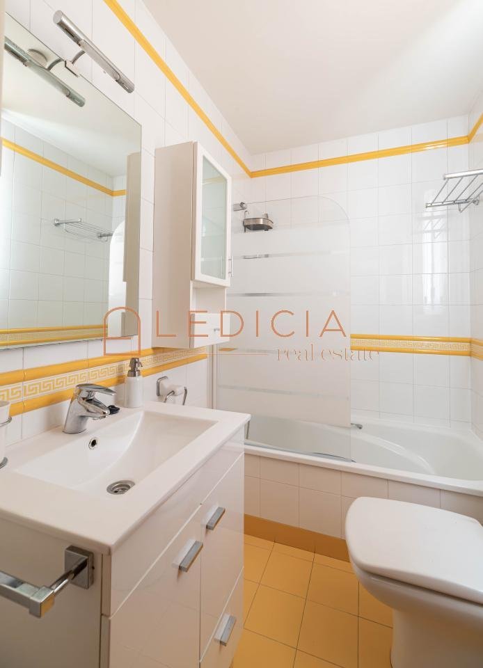 Appartement 92 m² à Vigo