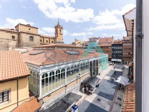 Piso de 69 m² en Oviedo