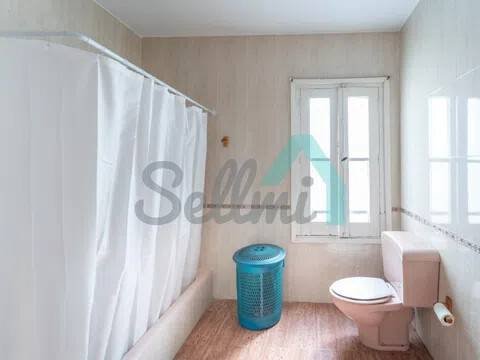 Piso de 212 m² en Oviedo