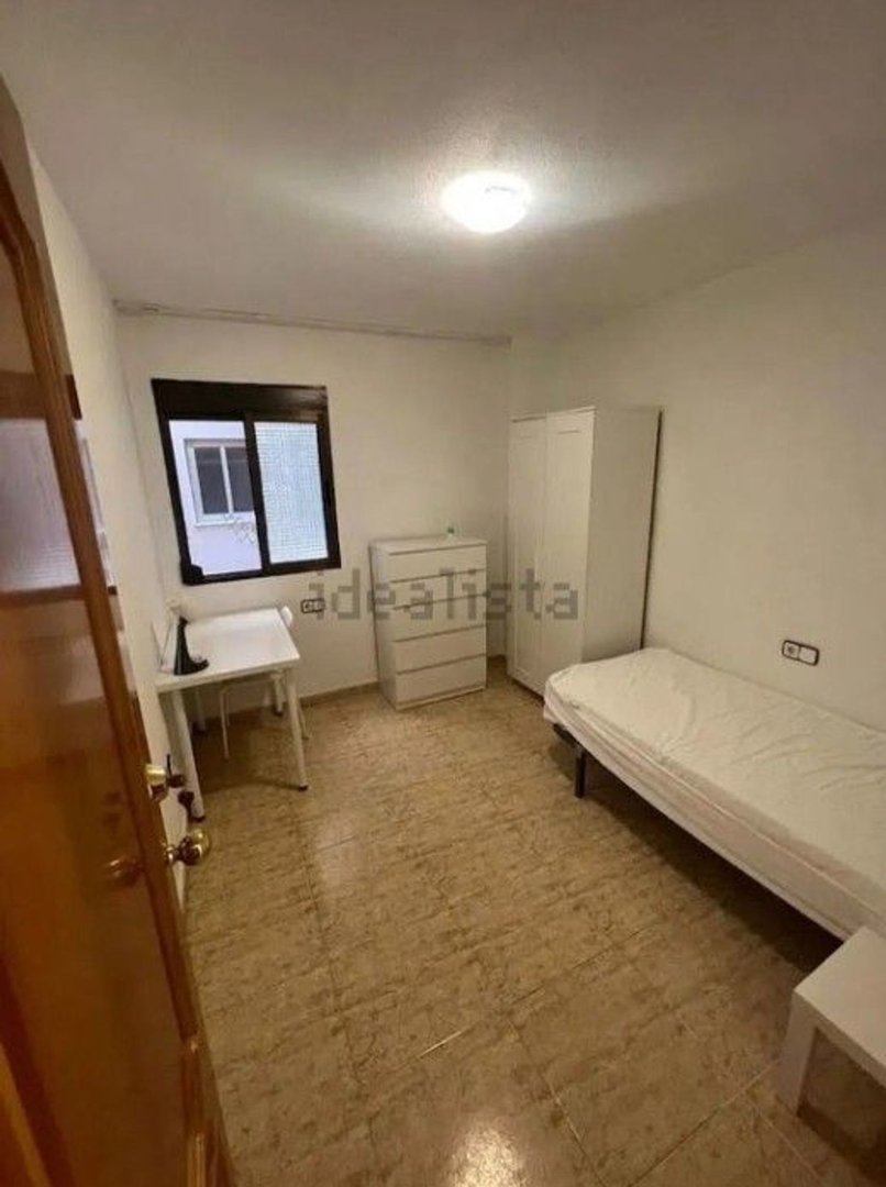 Piso de 120 m² en Burjasot