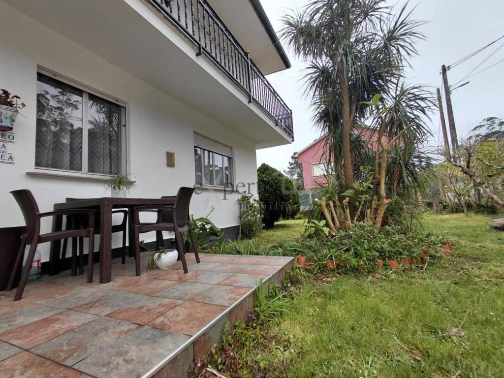Piso de 90 m² en Boiro