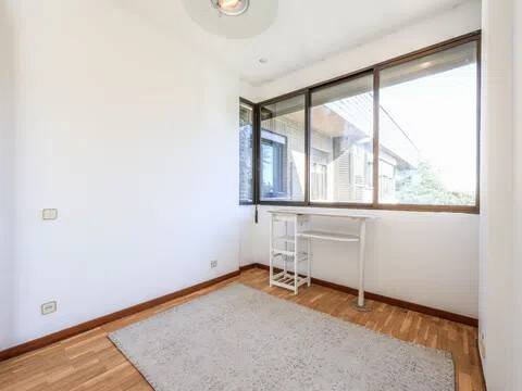 Wohnung 217 m² in Madrid