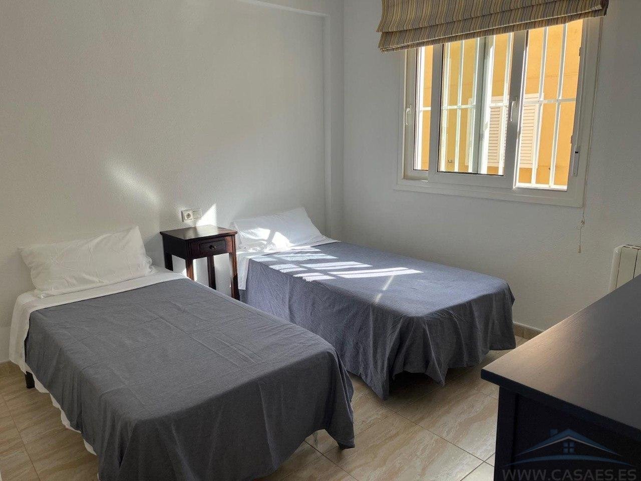 Piso de 160 m² en Roquetas de Mar