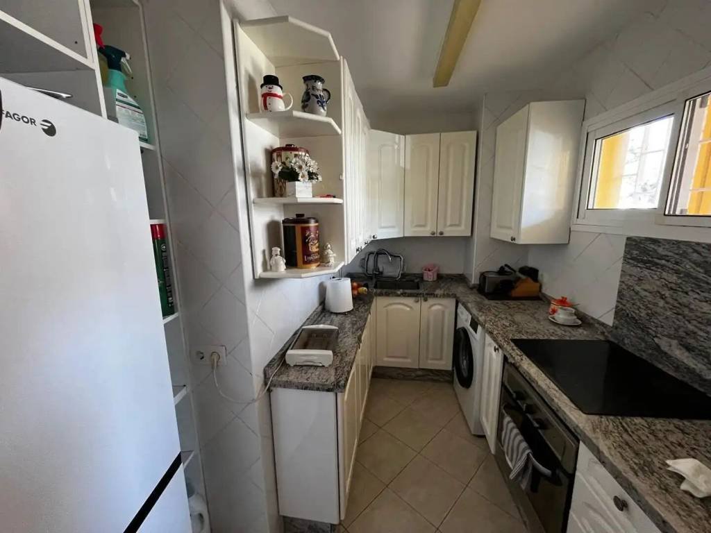 Piso de 70 m² en Benalmádena