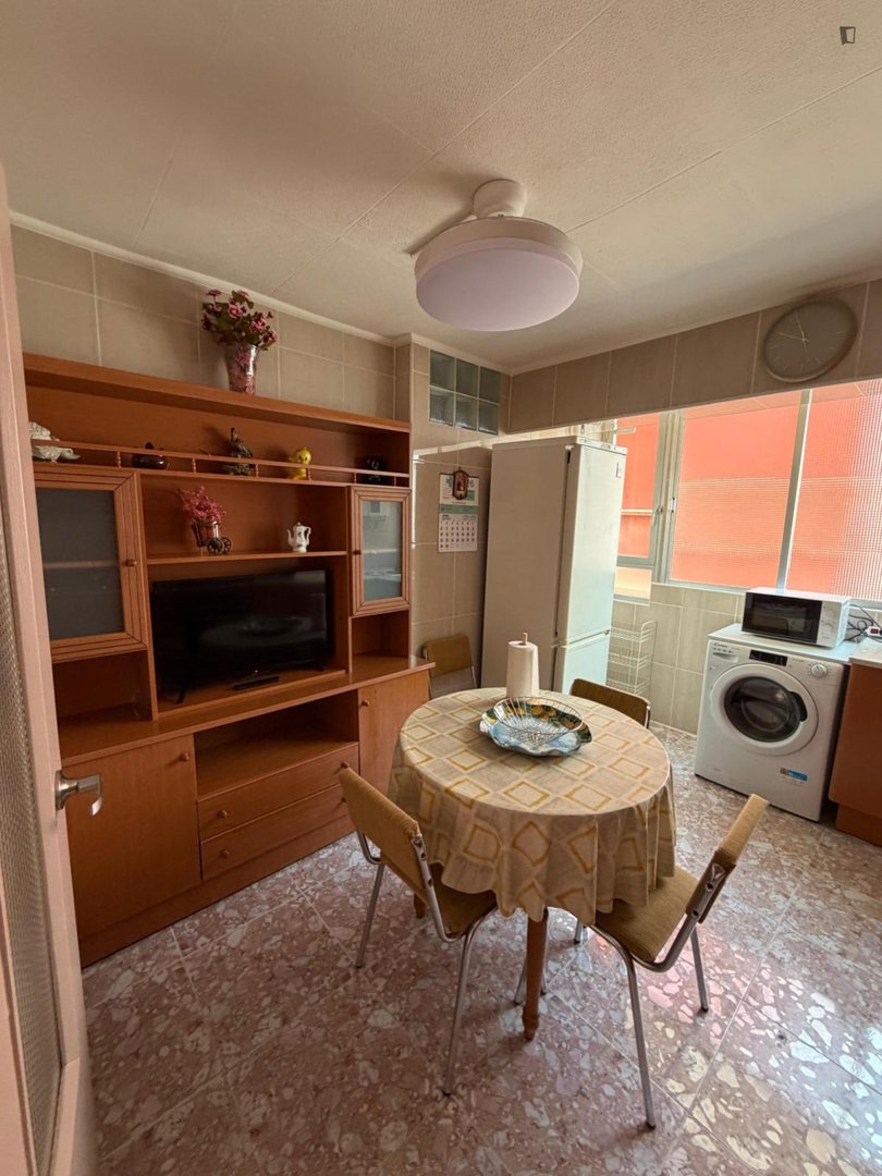 Chambre à louer, Valence