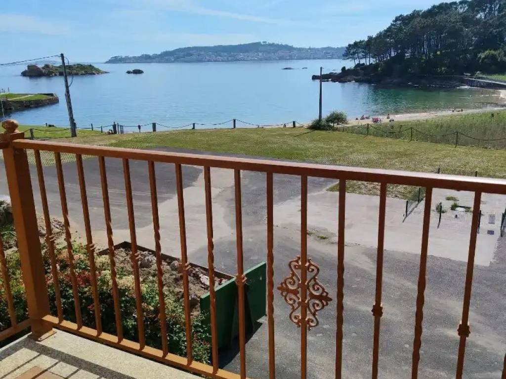 Piso de 70 m² en Ribeira