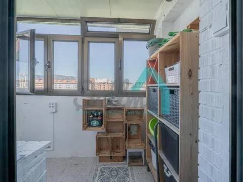 Piso de 87 m² en Oviedo