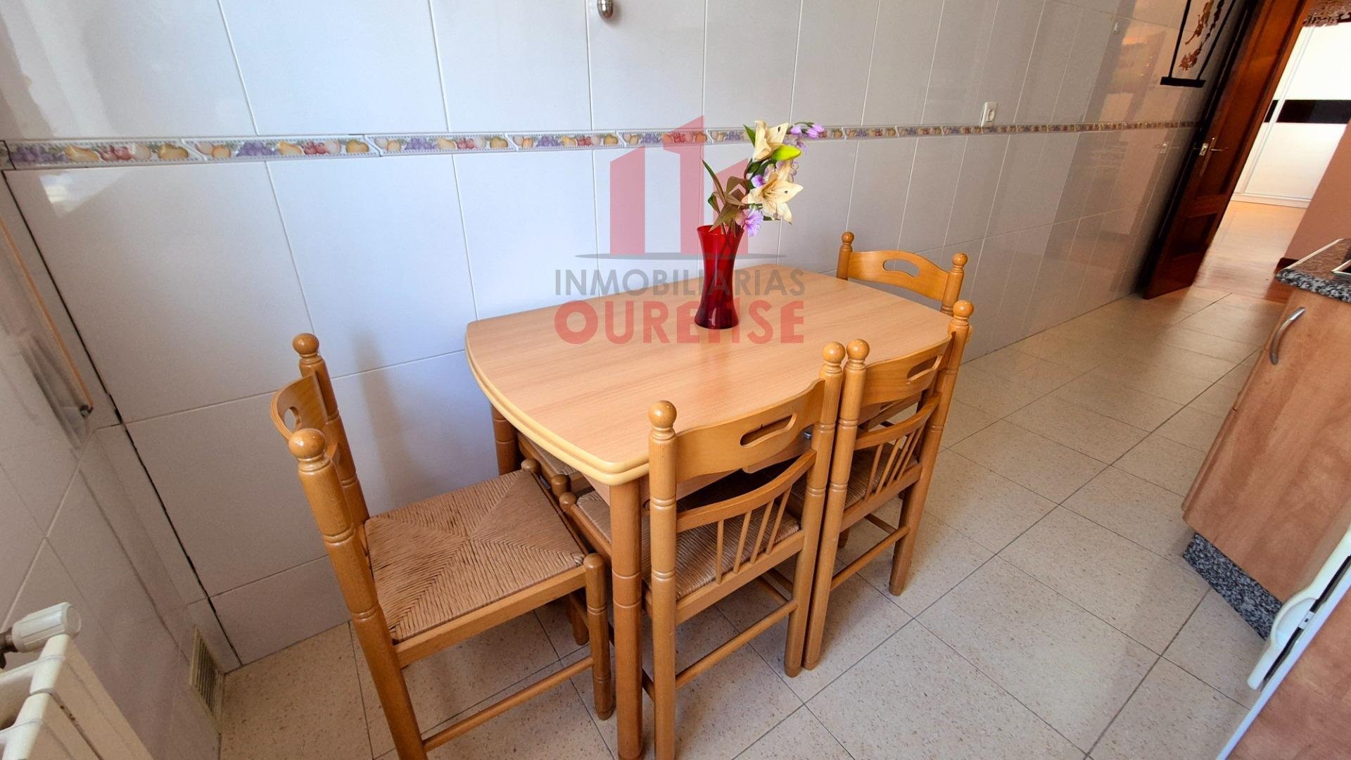 Piso de 93 m² en Ourense