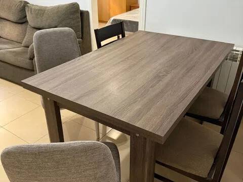 Habitación 140 m², Lérida