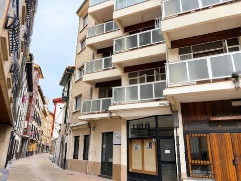Piso de 94 m² en Deva