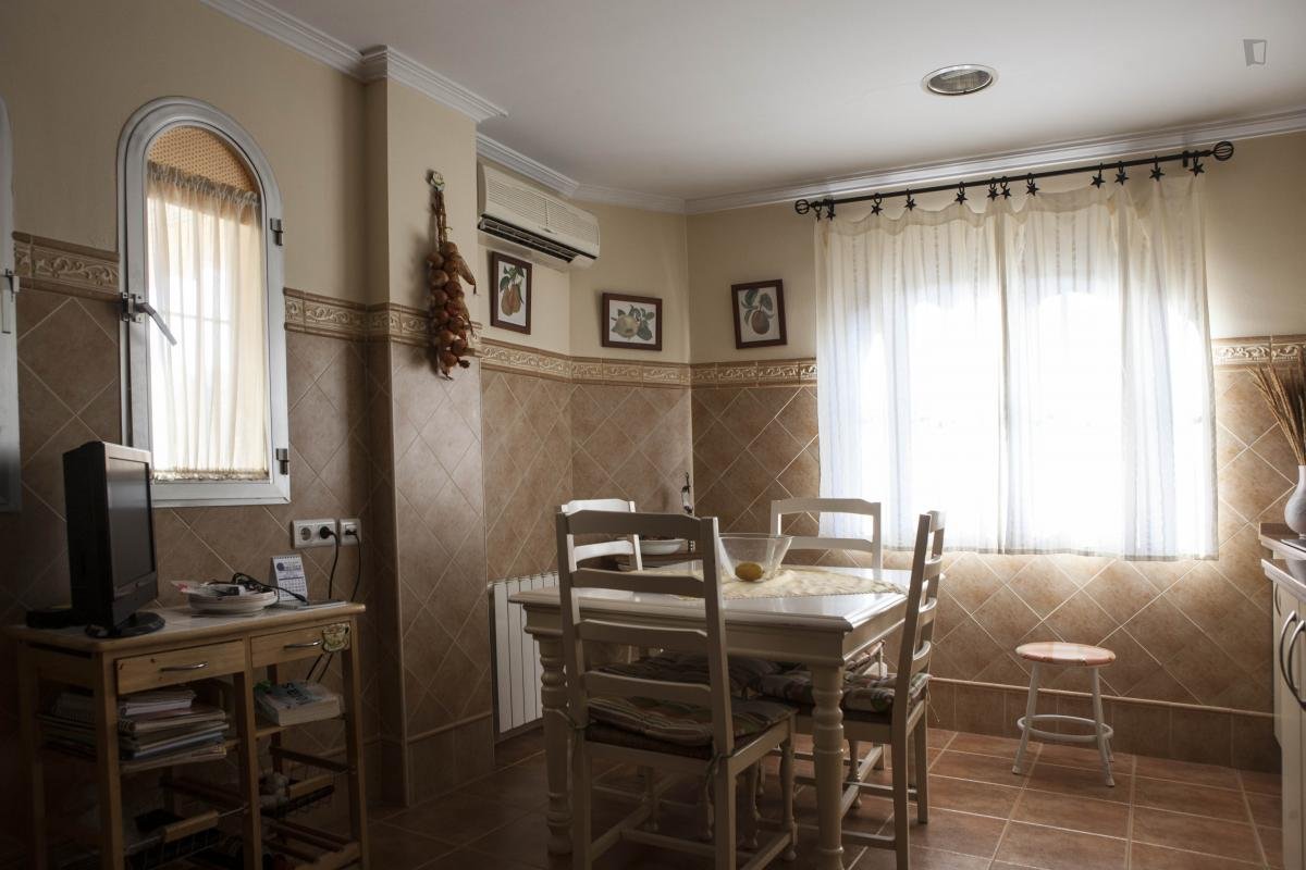 Habitació de lloguer, Mairena del Aljarafe