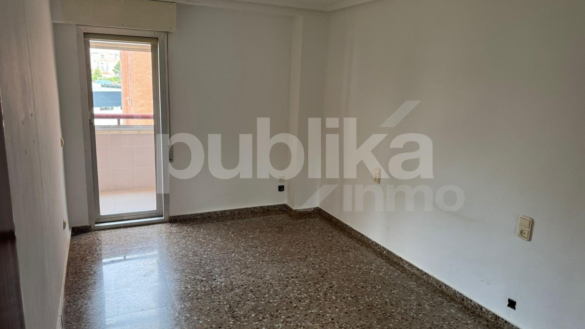 Pis de 98 m² a Xixona