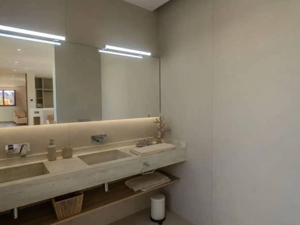 Casa de 260 m² en Muro
