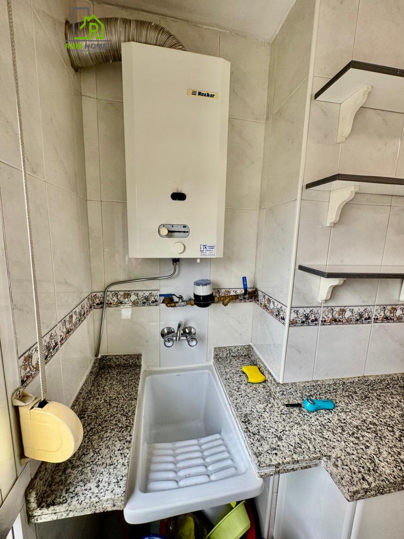 Piso de 90 m² en Granada