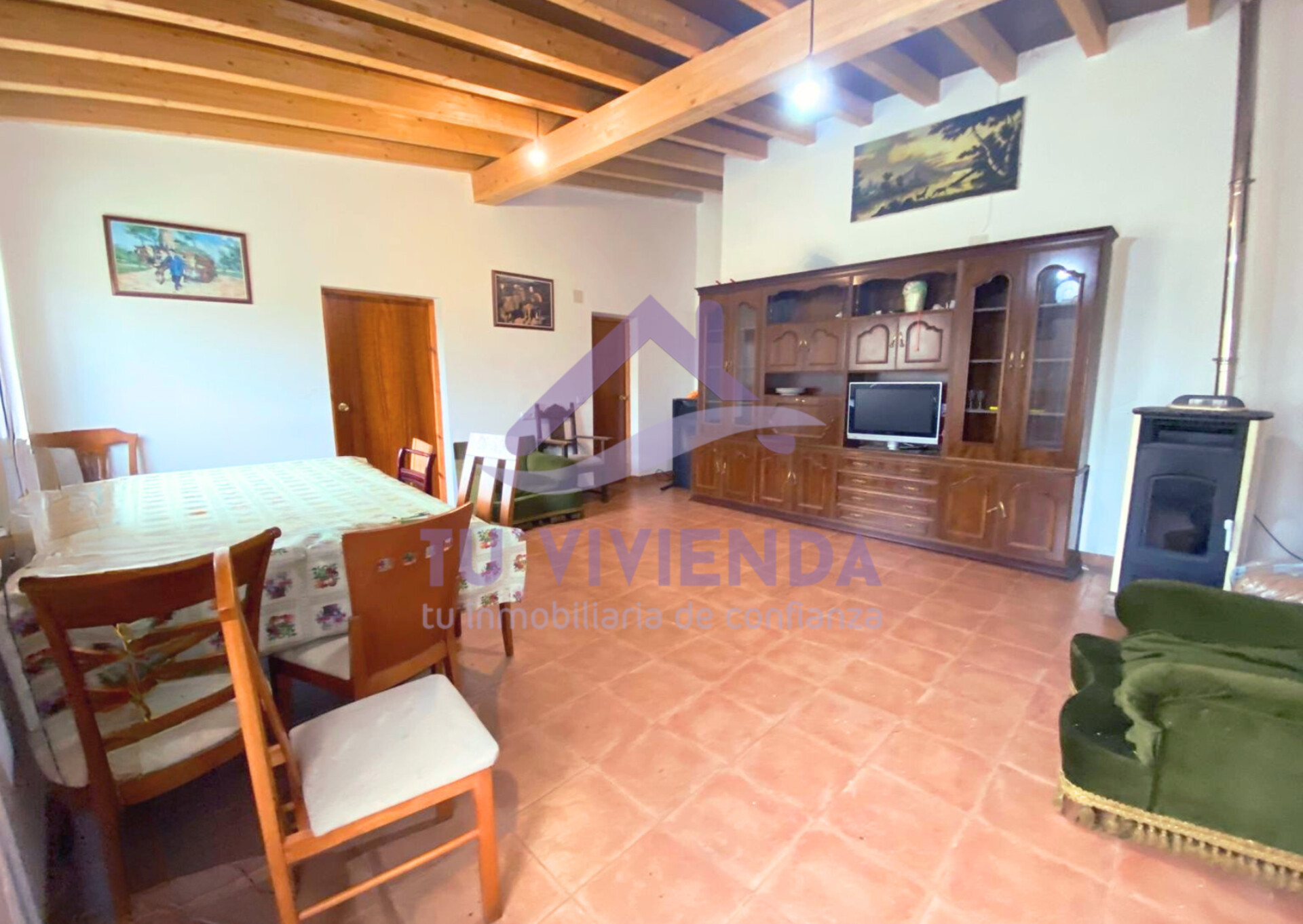 Casa de 250 m² en Saldaña