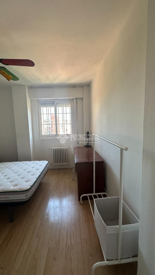 Piso de 102 m² en Granada
