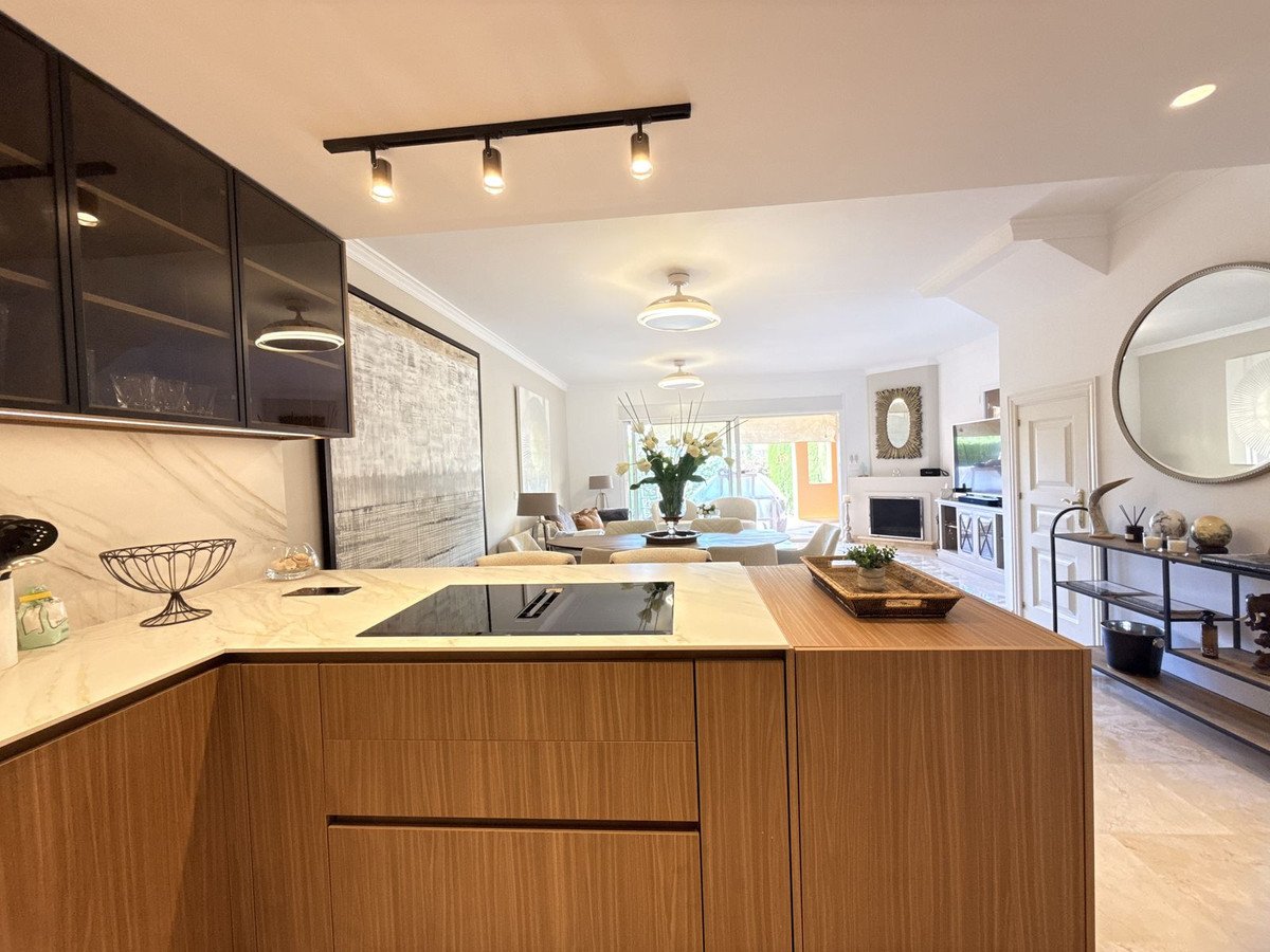Flat 148 m² in Benahavís