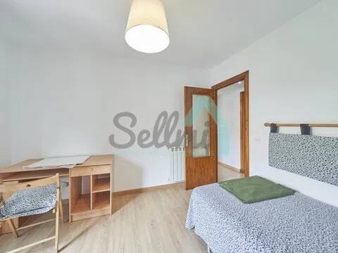 Piso de 82 m² en Oviedo