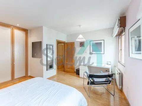 Piso de 100 m² en Oviedo