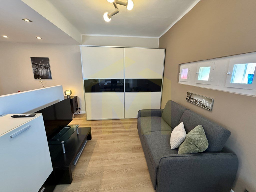 Piso de 80 m² en Oviedo