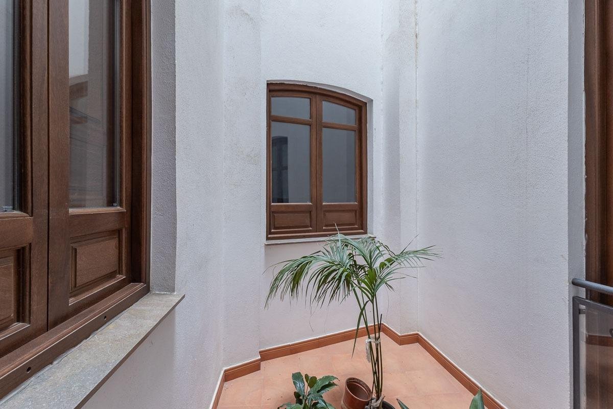 Piso de 140 m² en Granada
