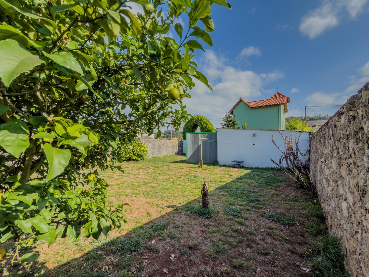 Casa de 226 m² a Camargo