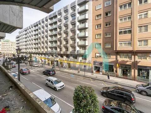 Piso de 49 m² en Oviedo