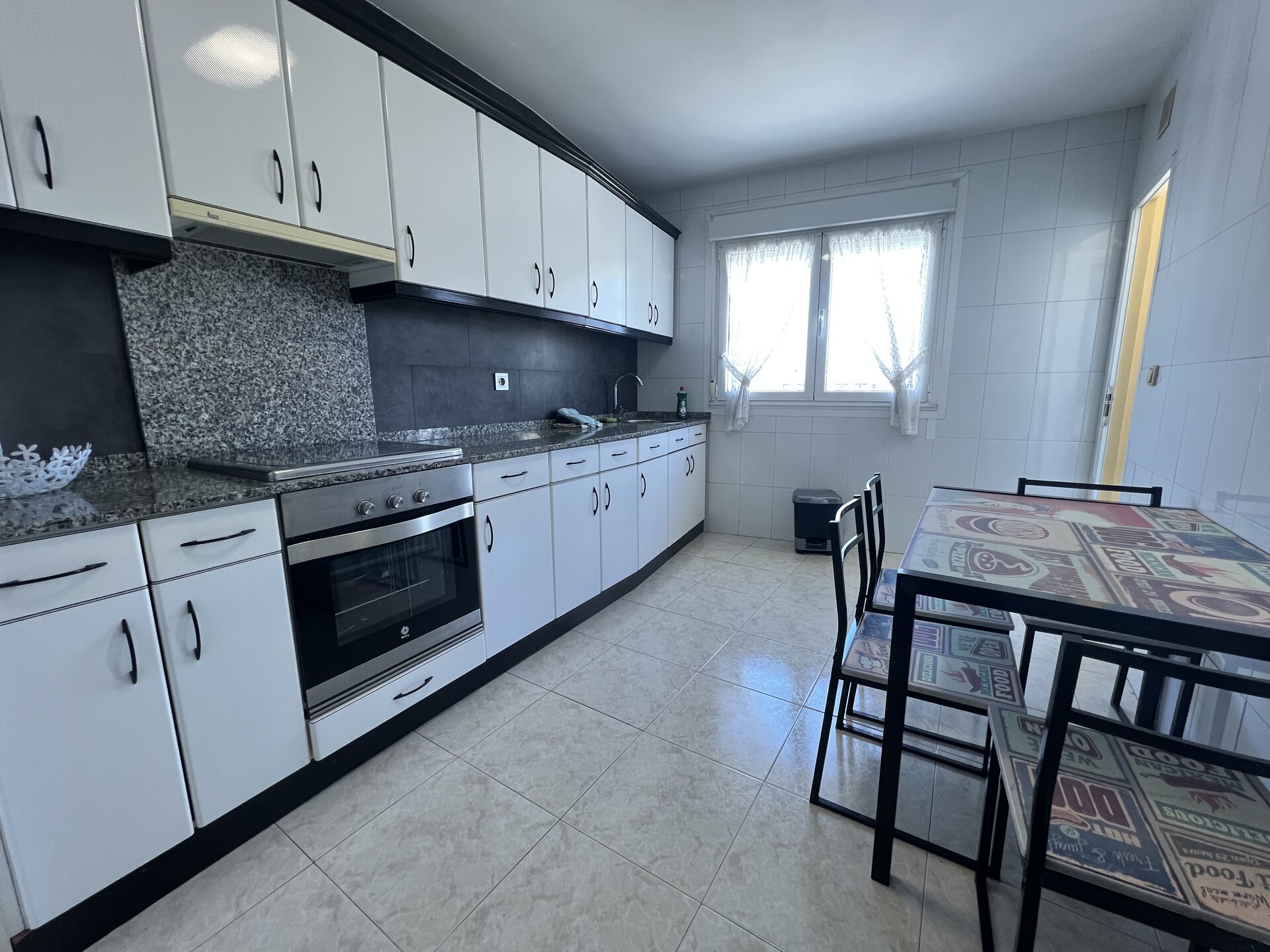 Appartement 120 m² à Foz
