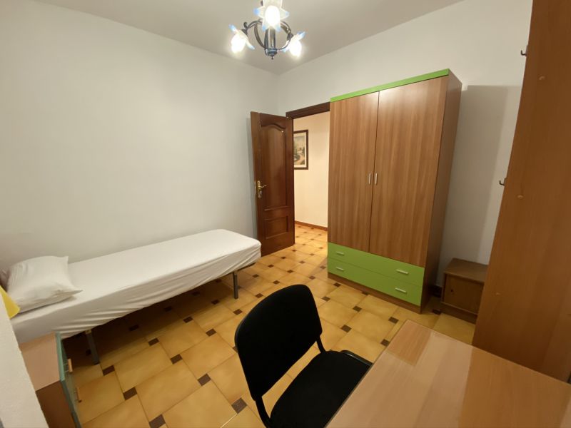 Habitación 132 m², Granada