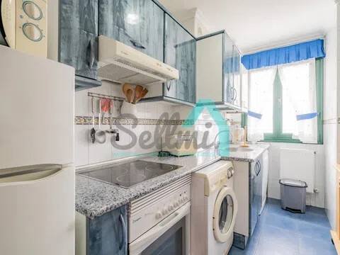 Pis de 48 m² a Oviedo