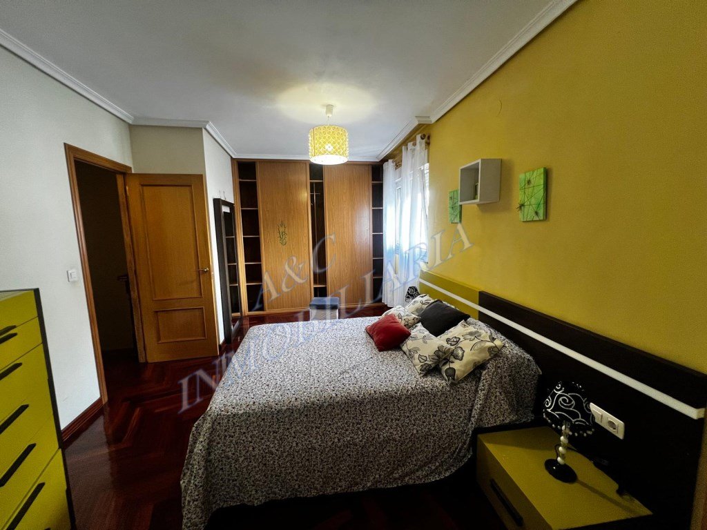 Piso de 130 m² en Lugo