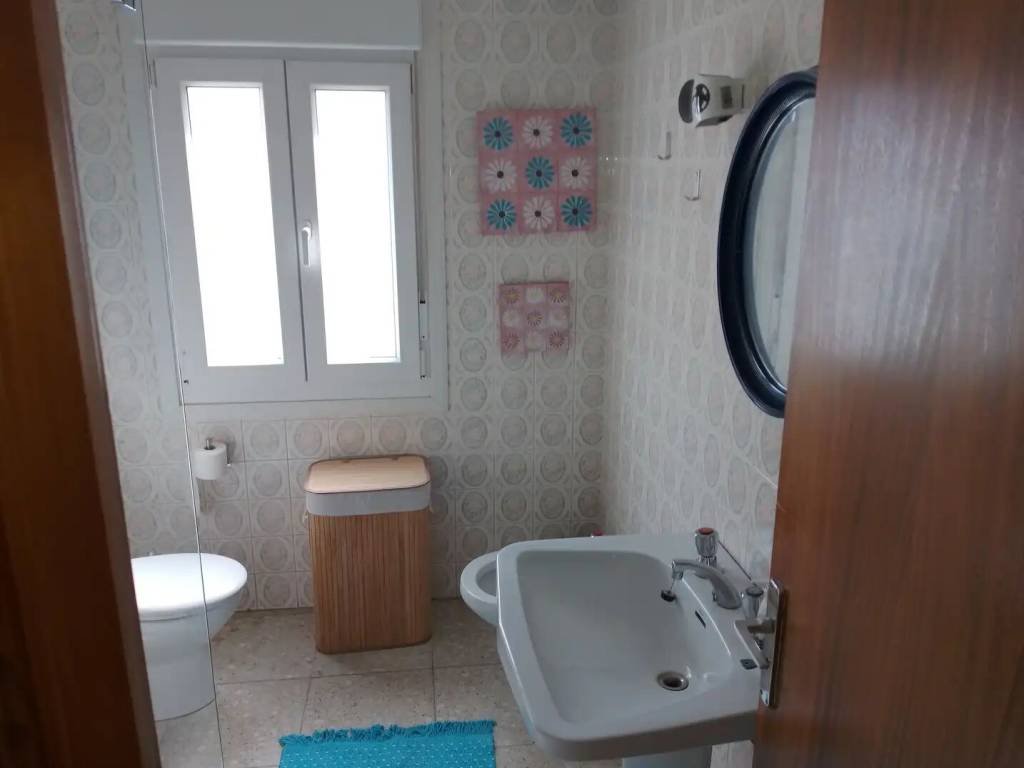 Piso de 100 m² en Ribeira