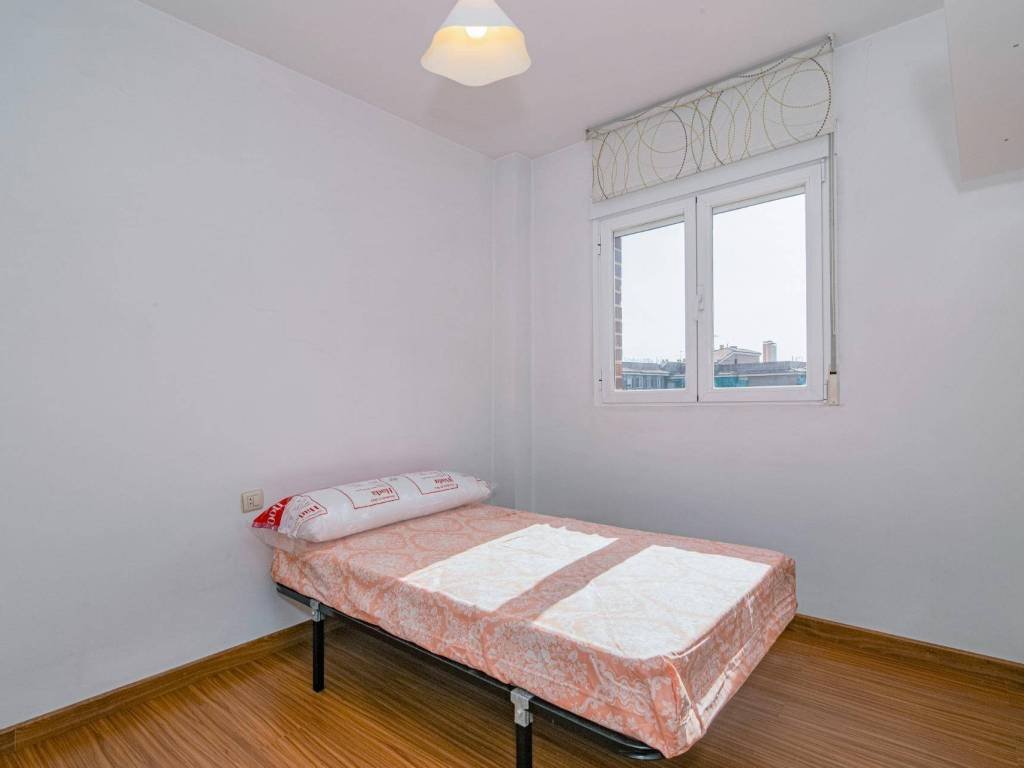 Piso de 115 m² en Granada